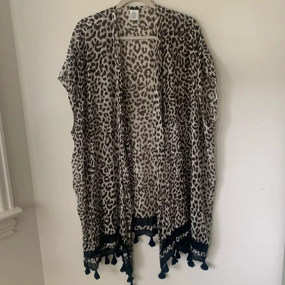 J Crew Leopard open front fringe detail kimono cape cardigan swim coverup SZ M/L - Picture 2 of 14